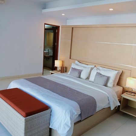 Glisten Up Villa Beach Side Sanur! Extérieur photo
