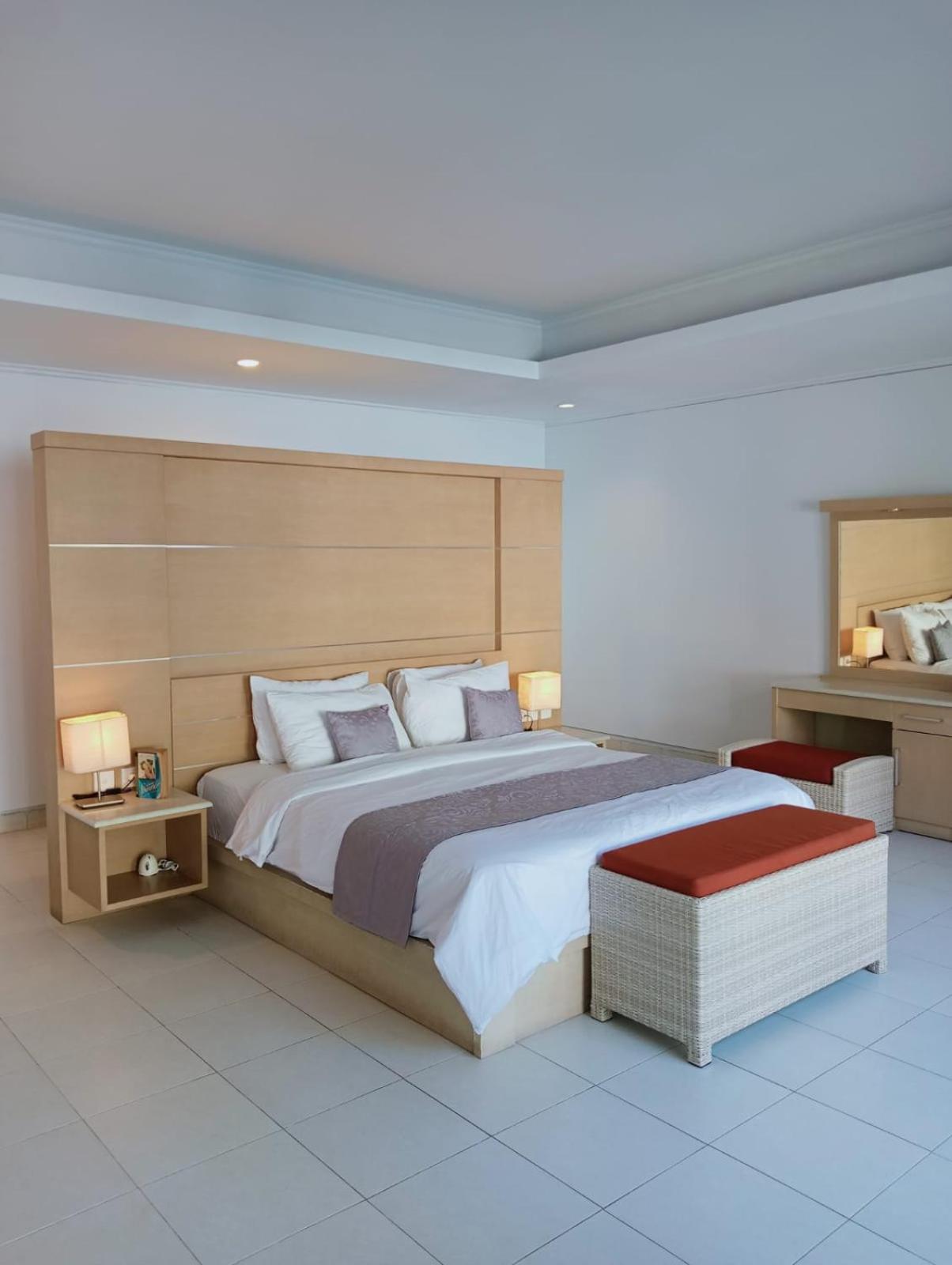 Glisten Up Villa Beach Side Sanur! Extérieur photo