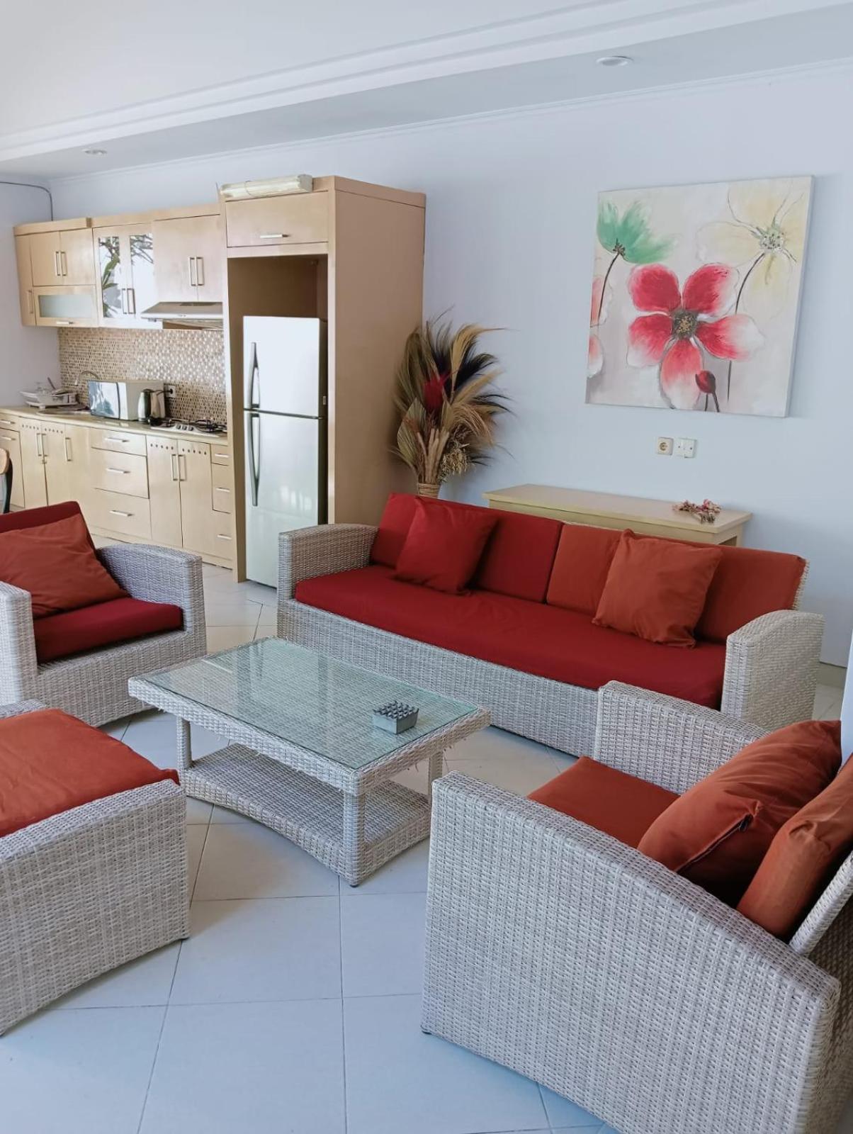 Glisten Up Villa Beach Side Sanur! Extérieur photo